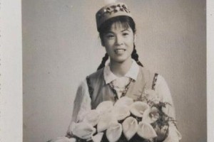 回忆夏日（流年未改，岁月轻轻悄悄）
