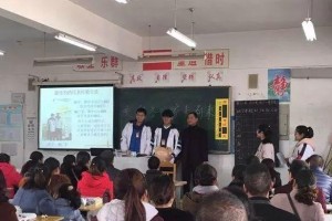 一个人的坚持与追求（一个人的坚持与追求）