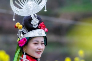 追逐万丈光芒（一个渴望自由的女孩）