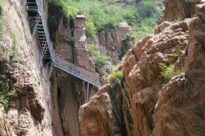 大峡谷之谜（一段冒险之旅）