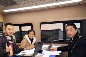 温暖一路（以微笑温暖他人）