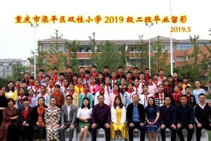 浓浓的亲情，让快乐时光更难忘（一位神奇的爷爷和他孙子的日常生活）