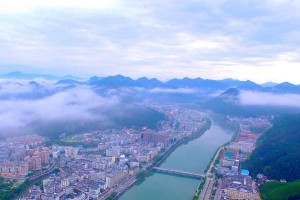 在开化，爱与勇气的传承（一个小镇的故事）