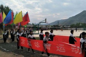 迎接快乐的运动会（尽情释放能量，成为焦点人物）