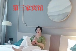 我感受到了幸福（女孩和她的猫咪）