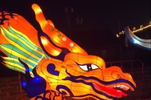 温暖在心间，守望在岁月里（温暖在心间，守望在岁月里）