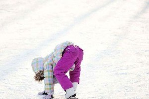 杨明的溜冰之路（滑过冰天雪地，留下勇敢足迹）