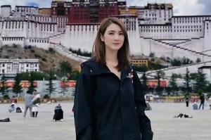 勇敢踏上梦想之旅（一个年轻人的奋斗历程）