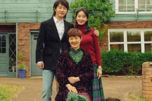 我们的芳华年代——一段关于友情、爱情和成长的故事（以《芳华》观后感为蓝本，讲述青春时代的点点滴滴）