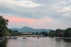 主题：人生路上，风景多
