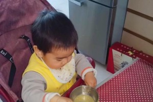 我的成长趣事（从儿时的幼稚到现在的成熟，让我们一起回忆一下吧！）
