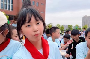 奋斗的力量——一个青年的梦想（用梦想点亮前行的路）
