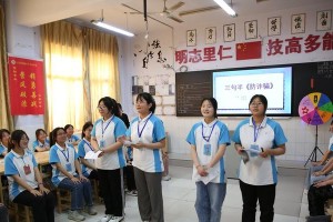 一行行无声的旋律（爱情与音乐的邂逅）